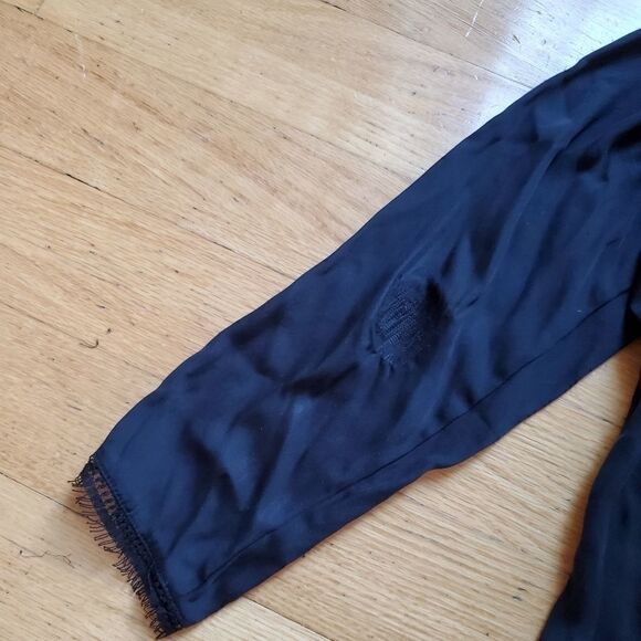 Elie Tahari Silk Black Blouse - Picture 7 of 8